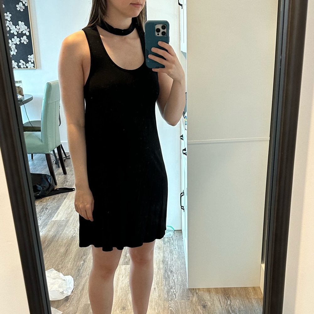 black topshop dress with choker neckline